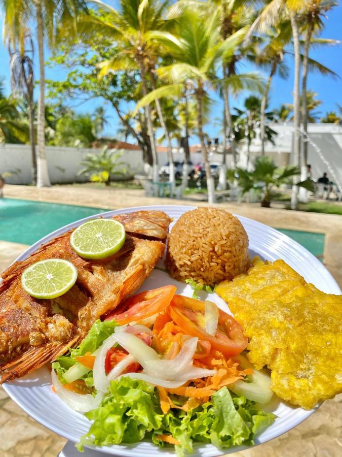 Palma Grande Hotel Coveñas エクステリア 写真